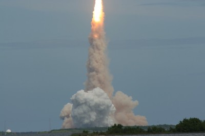 Discovery's STS-120 launch as seen from NASA Causeway. Read more about it in my space blog.