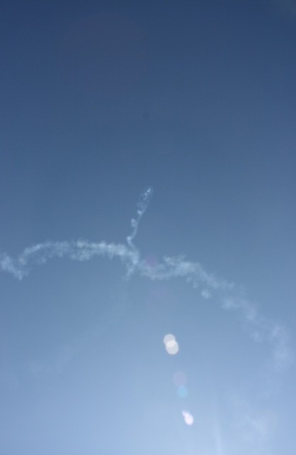 The USAF Thunderbirds in action.
More information at my space blog.